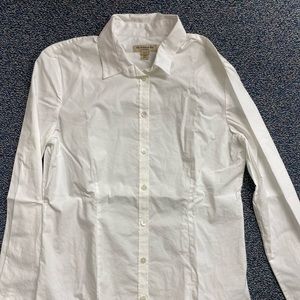 Burberry women’s long sleeve plain button down shirt- size US 8
